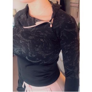 Fabletics workout fitted shirt Size XS